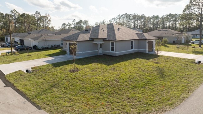 Photo - Unique property for rent ~! Unit B