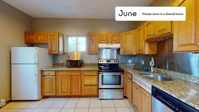 Photo - Room in Shared 4 bed/1.5 bath home Unit A