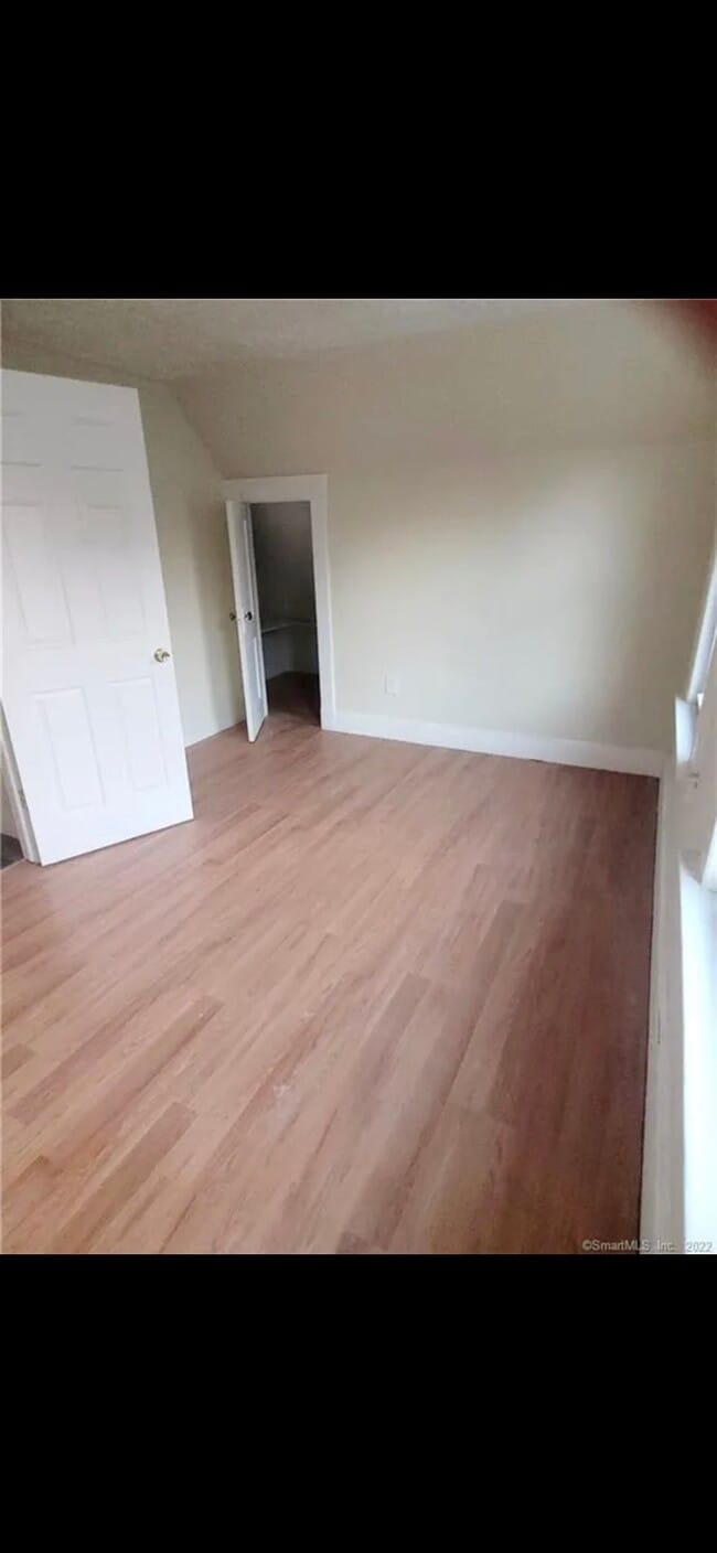 Photo - 23 Harding Pl Apartamentos Unidad 3rd floor