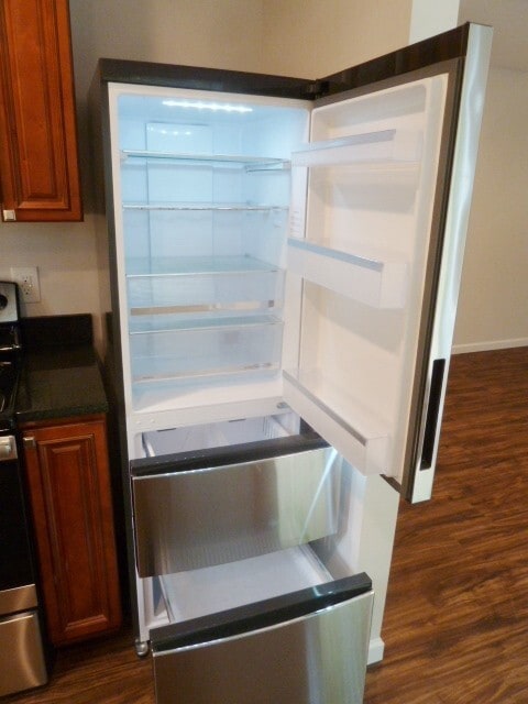 Photo - Sleek and Stylish, newly renovated 2 bedro...