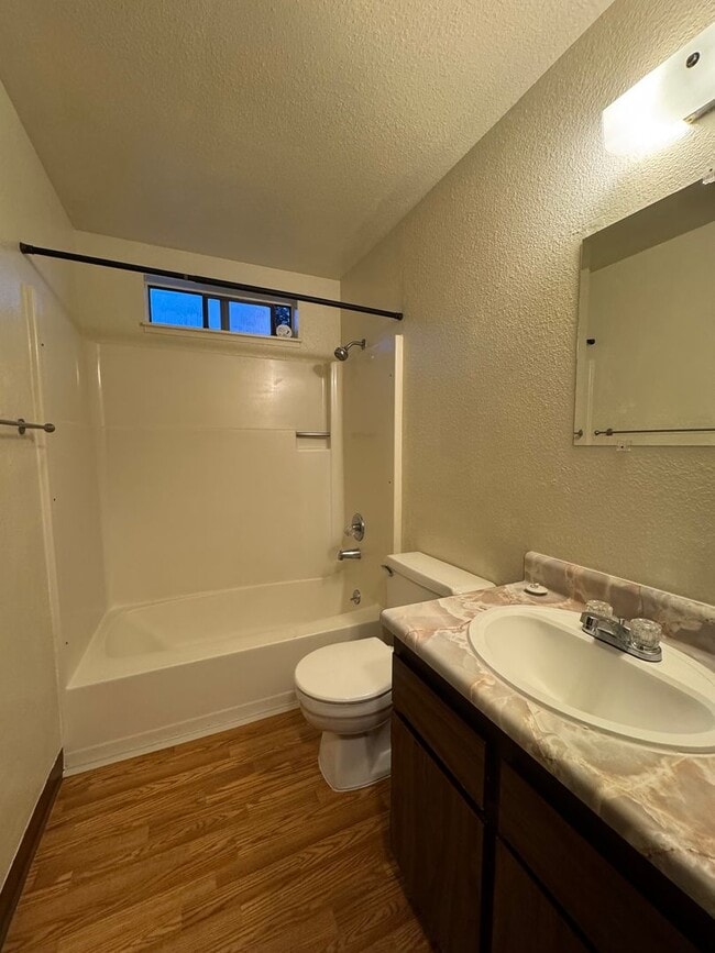 Photo - 3040 gregori Unit #D