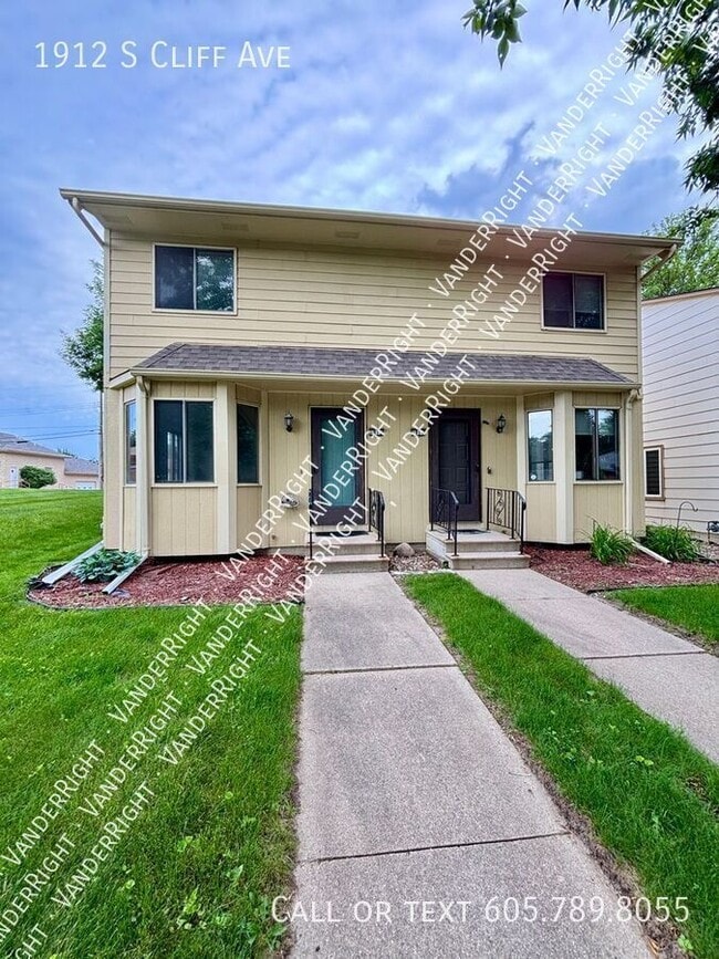Photo - 1912 S Cliff Ave House