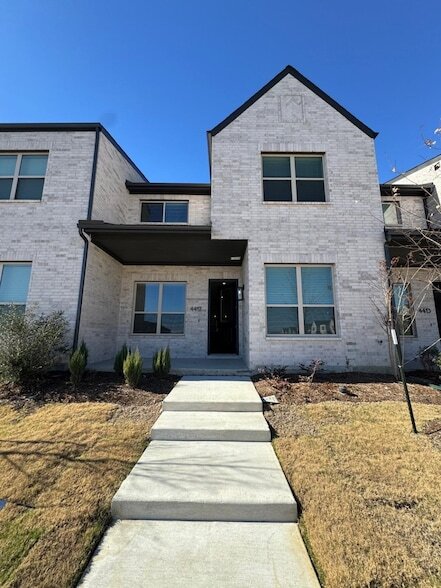 Photo - 4417 Cave Spgs St