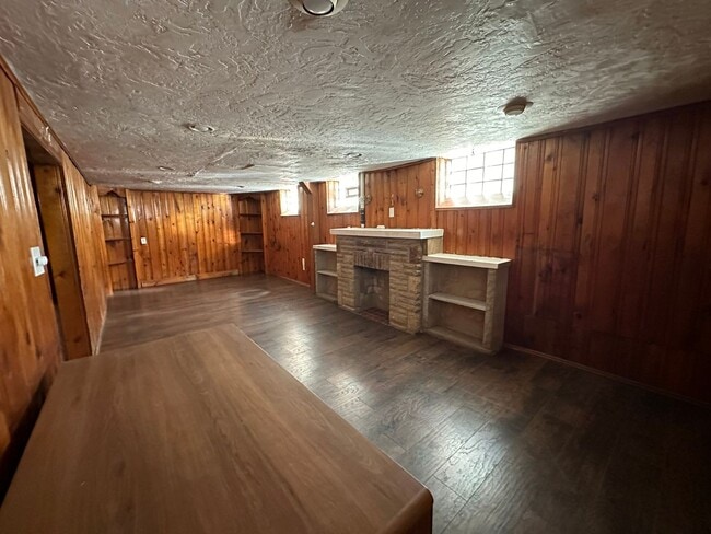 Photo - Single Family Home 3 Bedroom 2 Bathroom Fo...