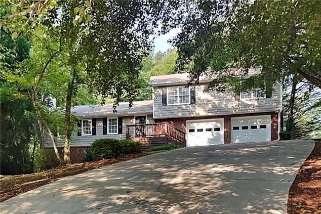 Building Photo - 1607 Scholar Dr Rental