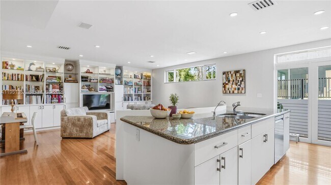 Photo - 4805 Cherokee Ave