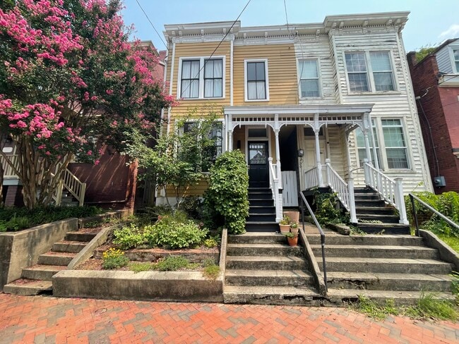 Building Photo - 623 N 26th St