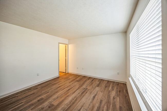 Lakota Pointe Townhomes