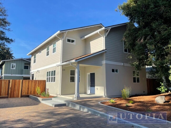 Building Photo - ROOM FOR RENT: Gorgeous, NEW Construction in Desirable, Sunny Prospect Heights! Co-signers Accep...