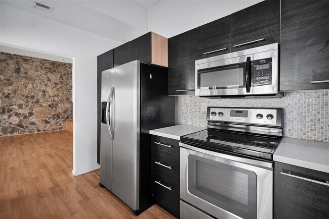 Photo - 4850 SW 63rd Terrace Unit 332