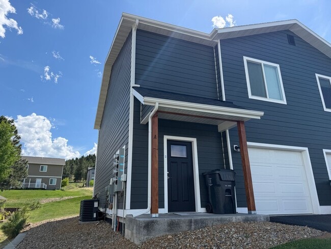 Building Photo - 3267 Cabernet Dr Unit A