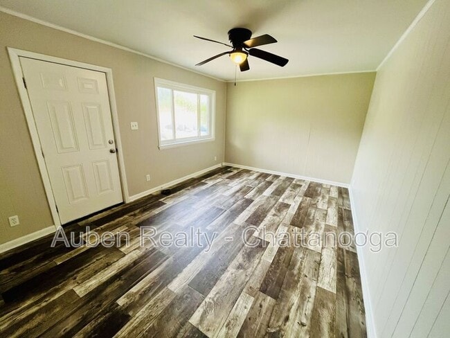 Building Photo - 564 Julian Rd Rental