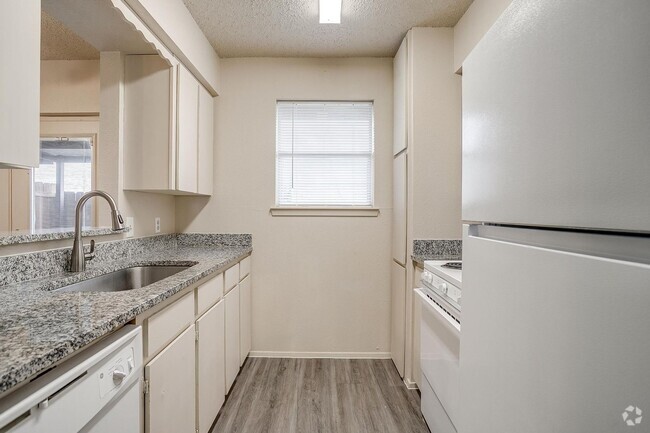 Building Photo - HALF OFF FIRST MONTH Unit 1630 Crestridge Rental