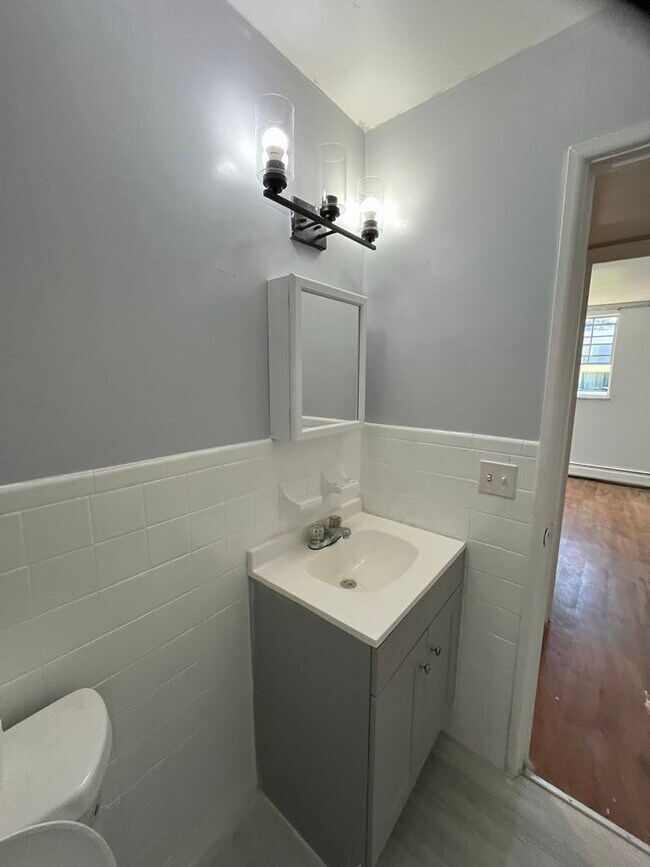 2969 Four Towers Dr Condo Unit 3 Condo for Rent in Cincinnati, OH