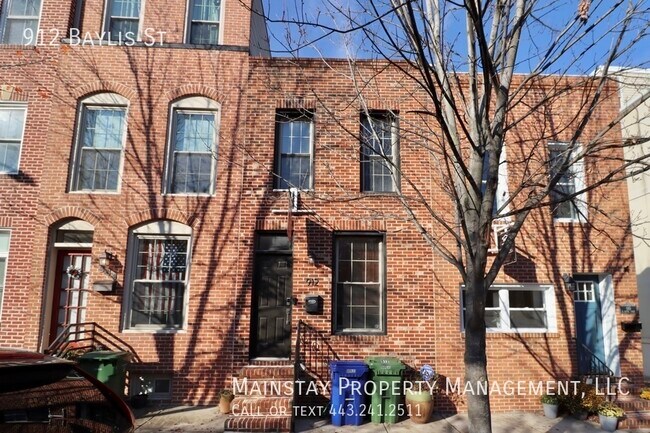 Photo - 2 Bedroom Rowhome w/ Rooftop Deck!