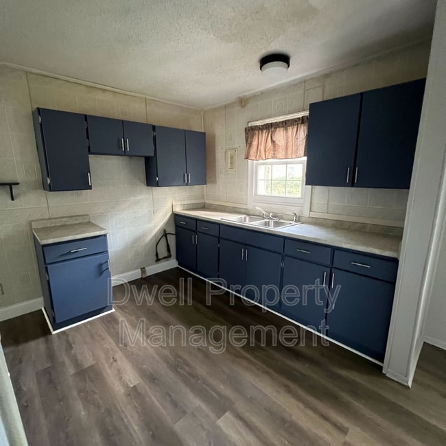 Photo - 1916 Dabney Dr