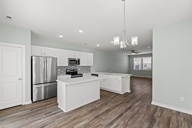 Photo - 3 Bedroom Townhome each with en-suite bath...