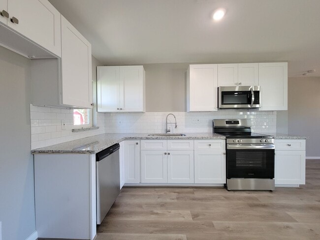 Photo - BEAUTIFUL REMODELED BRICK 4 BEDROOCK 2 BATH LEASE HOME IN PASADENA, TEXAS. BRAND NEW PEX PLUMBLIN...