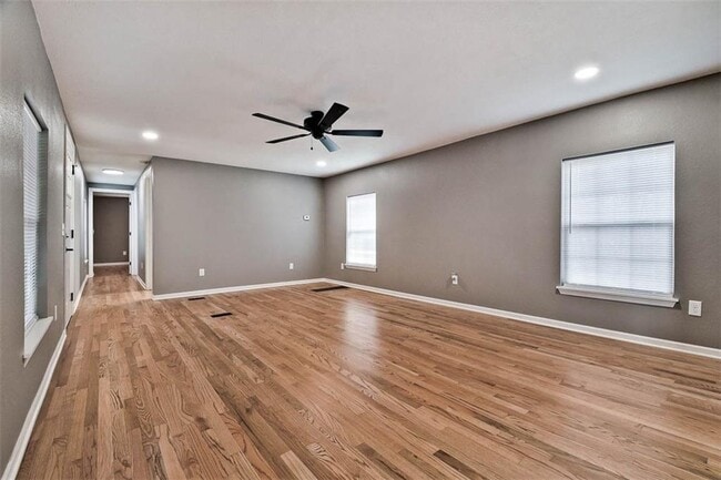 Photo - 14835 County Rd