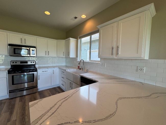 Photo - 7808 S Parway Ln