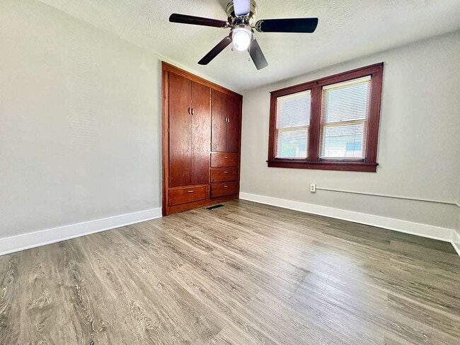 Photo - 1202 W 7th St Unidad B