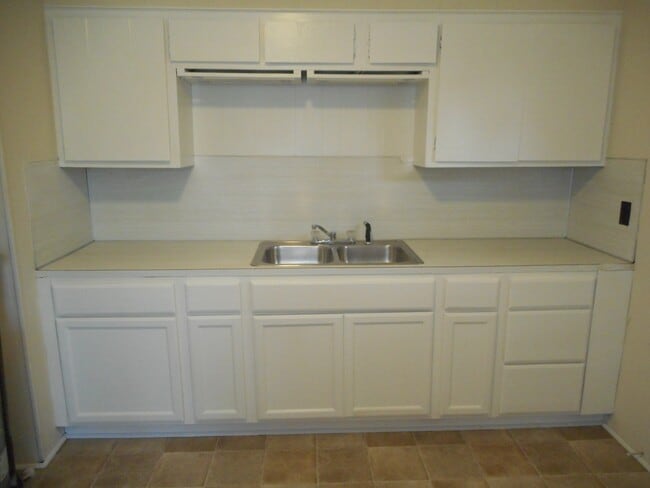 Photo - Renovated 2 Bedroom 1 Bath Home off Heckle Blvd with Central Heat & Air