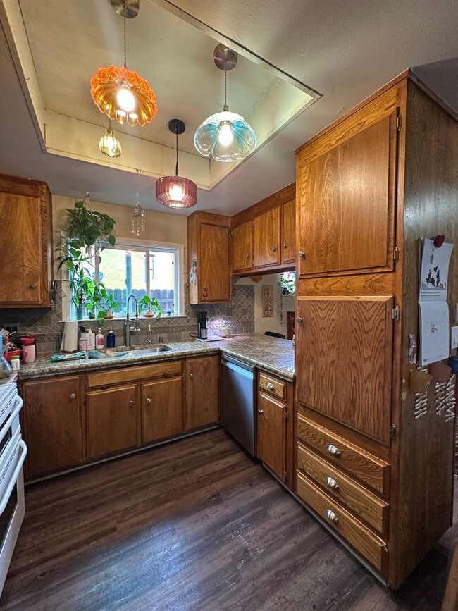 Photo - 1506 Manzanita Ln