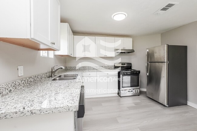 Photo - 278 Longview Dr