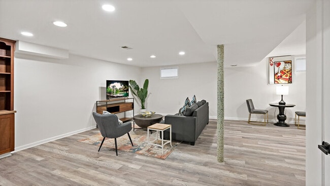 Building Photo - 135 69th St Unit ID1395376P