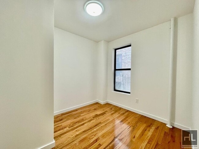 Photo - YORK AVENUE Unit 5G