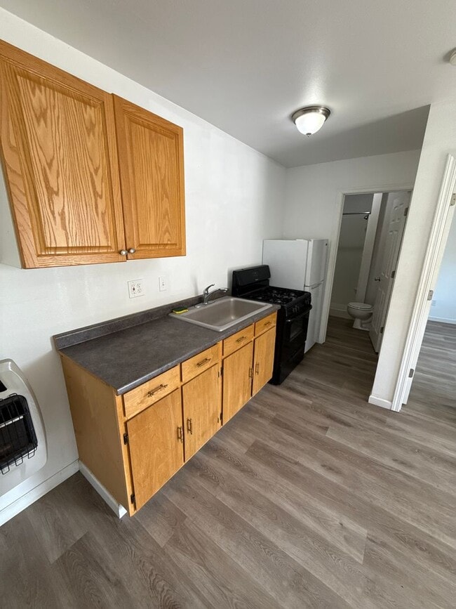 Photo - 2.2 Miles to Oregon Tech and Sky Lakes Medical Center! Newly renovated 1bdrm - APPLICATION PENDING