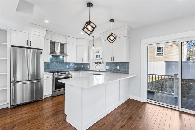 Building Photo - 40 Seaview Ave Unit 1