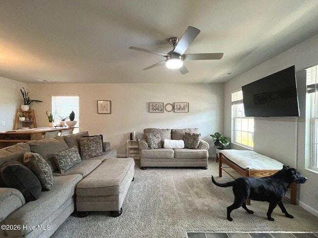 Photo - 784 Conductor Ct