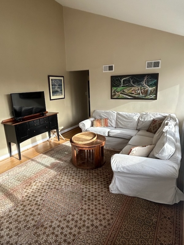 Photo - 6009 Grosvenor Ln