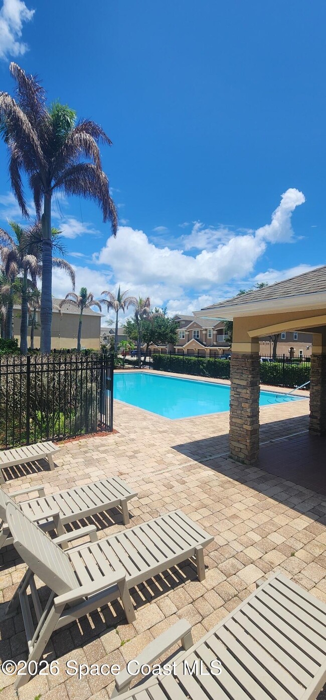 Photo - 4047 Meander Pl