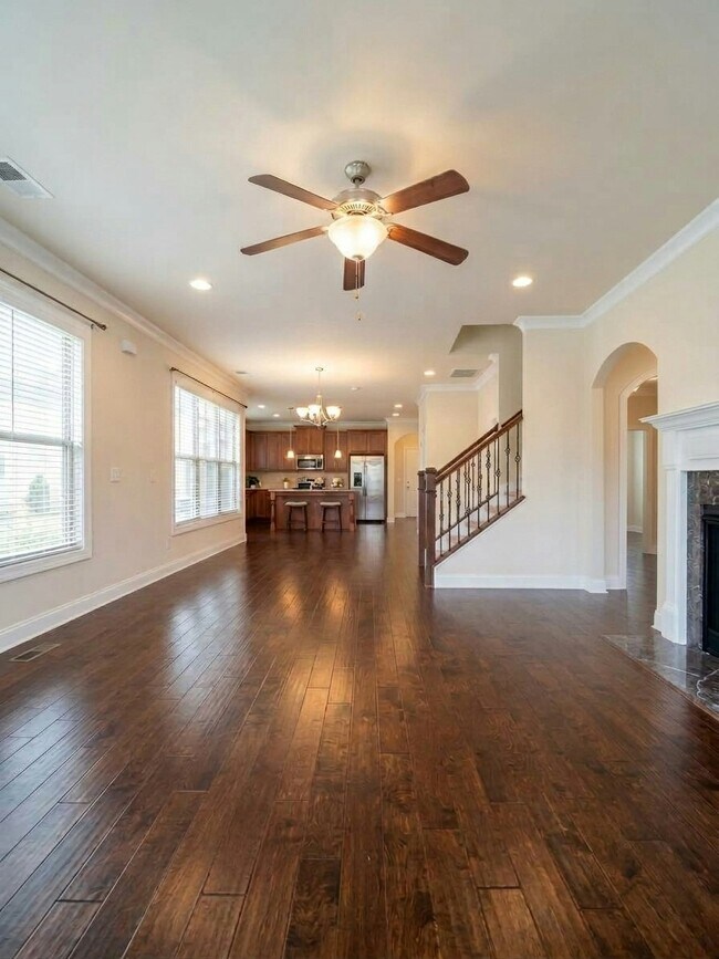 7055 Jamestown Dr