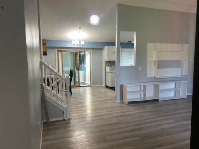 Photo - 6049 67th Way N