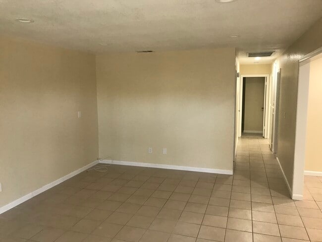 7881 Hyssop Dr