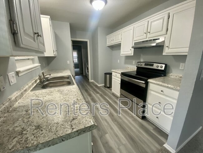 Photo - 8108 N 121st E Ave