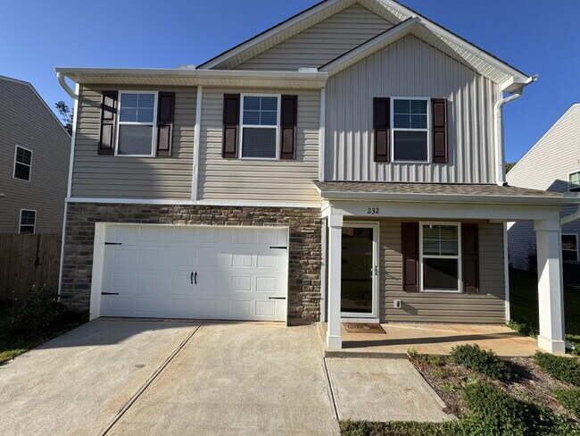 Photo - 4 bedroom home in Seneca