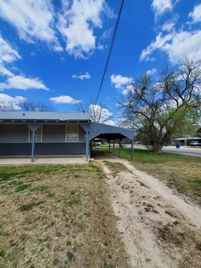 Photo - Schertz 3 bedroom 2 bath Unidad 400