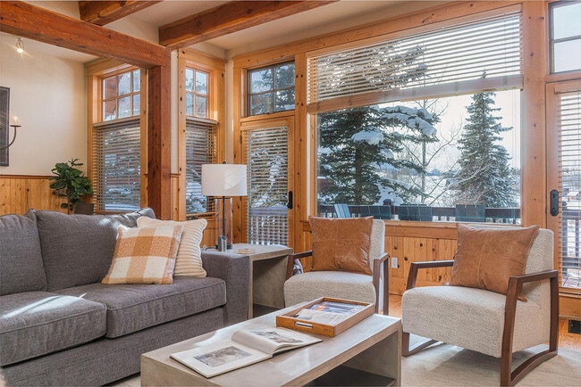 Photo - 215 Double Eagle Dr Unit ID1309435P