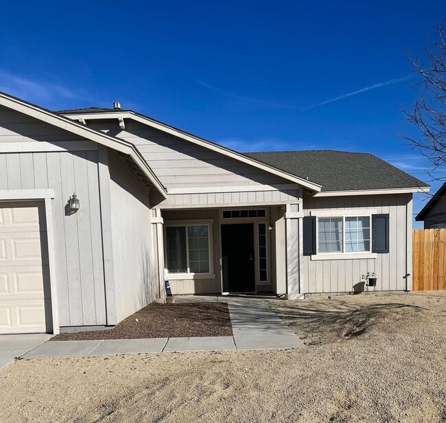 Building Photo - Super nice