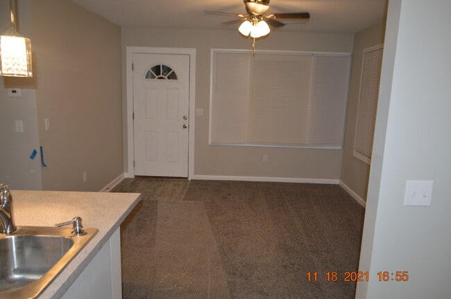 Photo - 2641 Orchid Ave