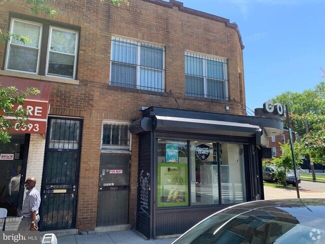 Building Photo - 4901 Georgia Ave NW Rental