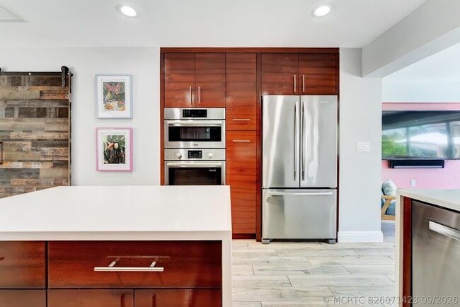 Photo - 2291 SE 15th St