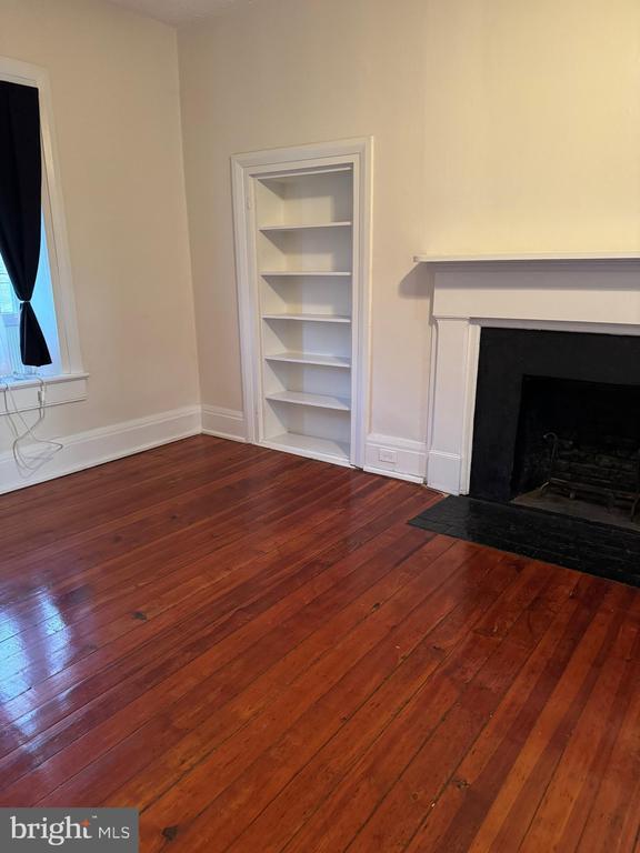 Photo - 113 E Main St Unit 4