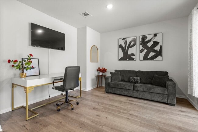 Photo - 7557 Sheboygan Ave