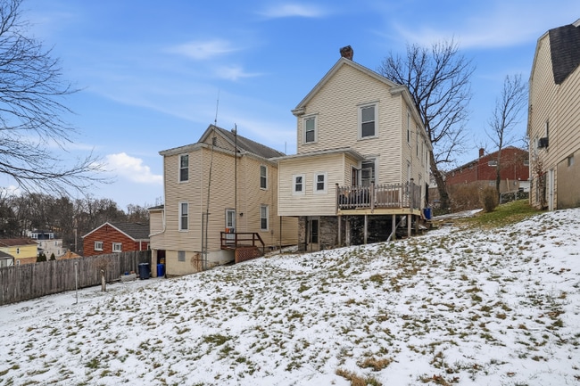 Photo - 1210 Round Top St