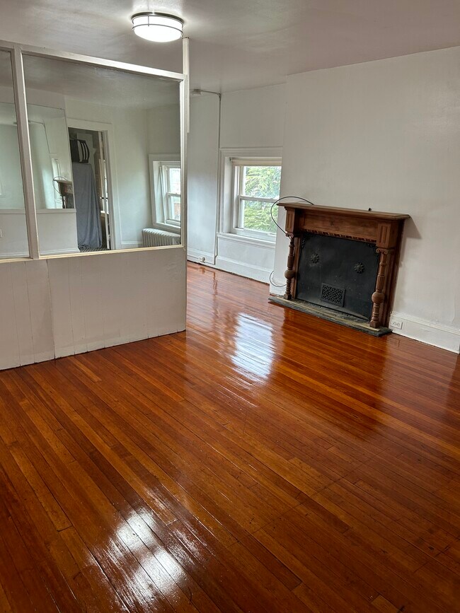 Photo - 3501 N Charles St Unit 3A